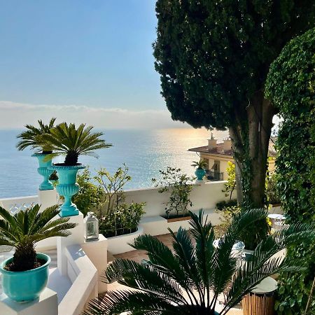 Les Lilas Roquebrune-Cap-Martin Exterior foto