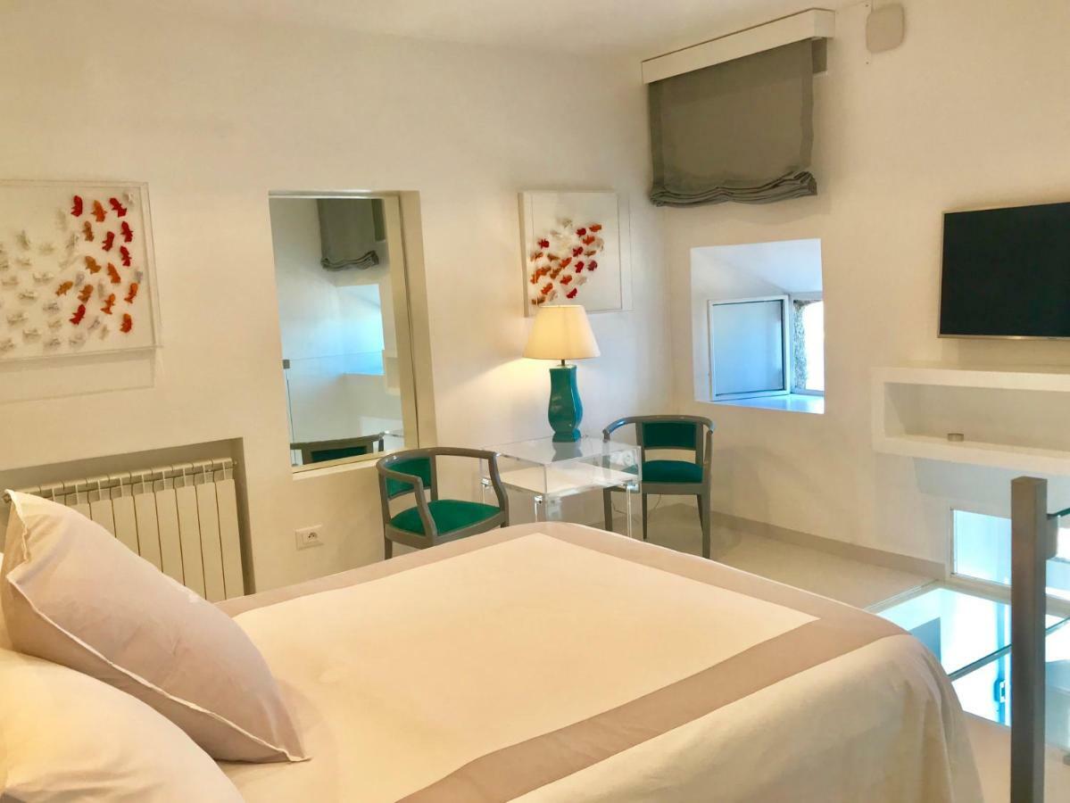 Les Lilas Roquebrune-Cap-Martin Exterior foto